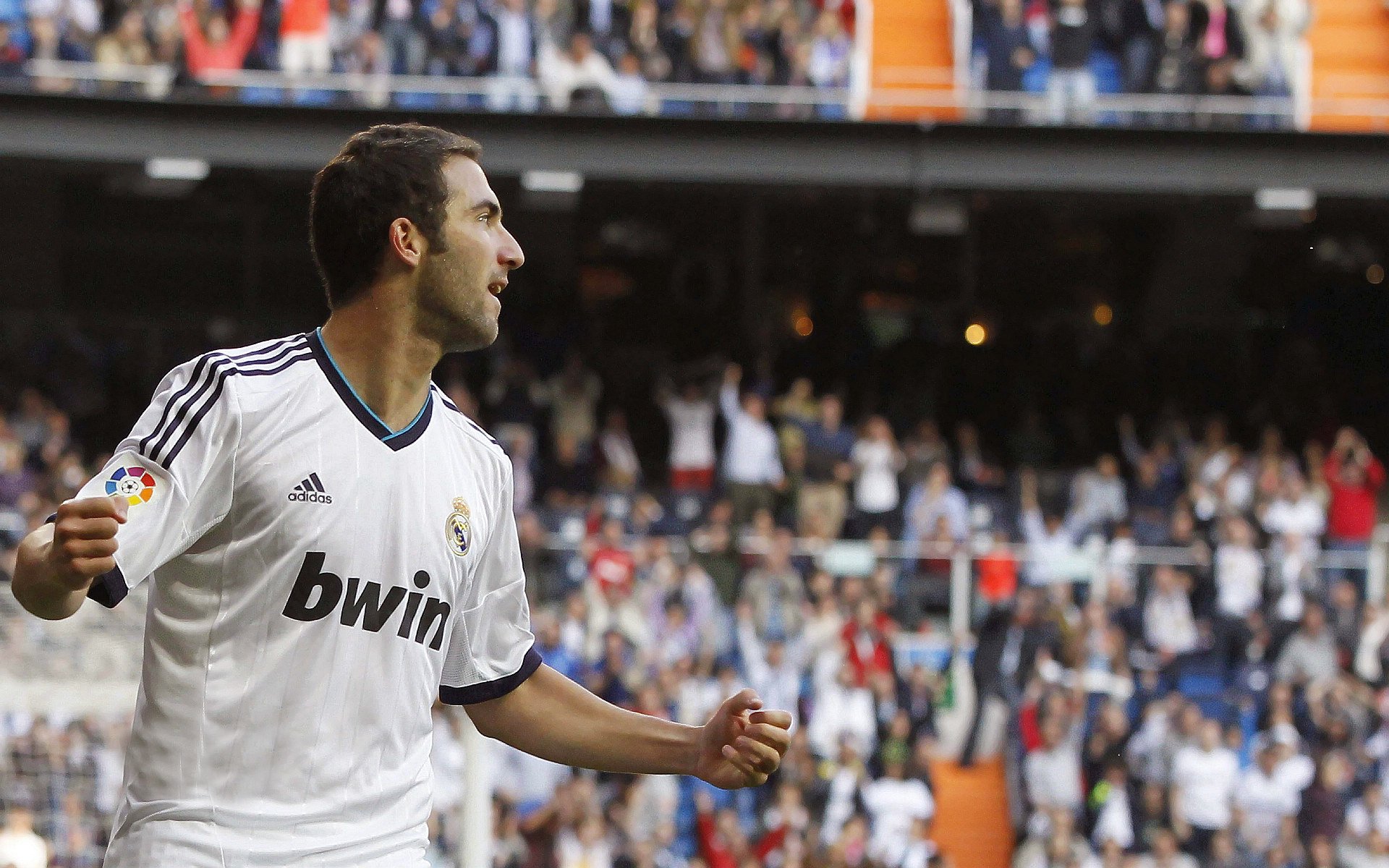 国际比赛日安排对俱乐部赛程影响成为讨论焦点,什么叫国际比赛日